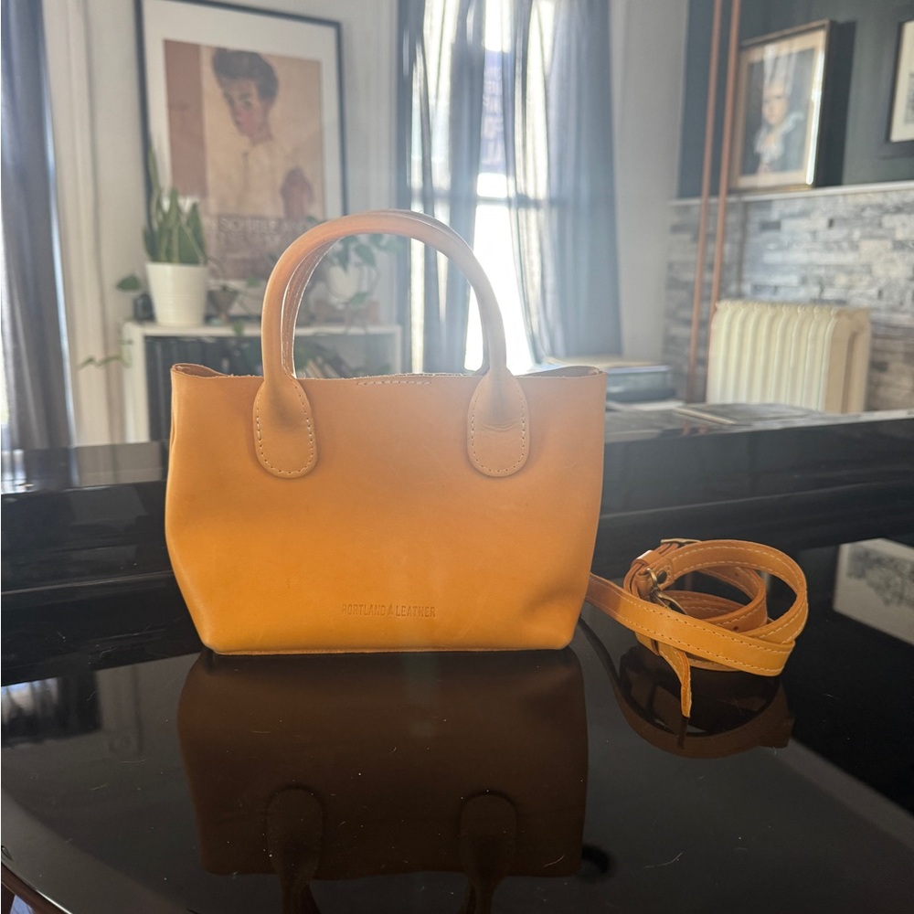 Portland Leather Raindrop small crossbody bag